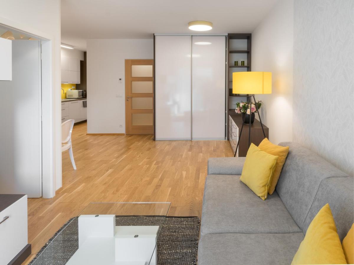 Suites And Apartments Medvedin スピンドレルフ・ムリン エクステリア 写真