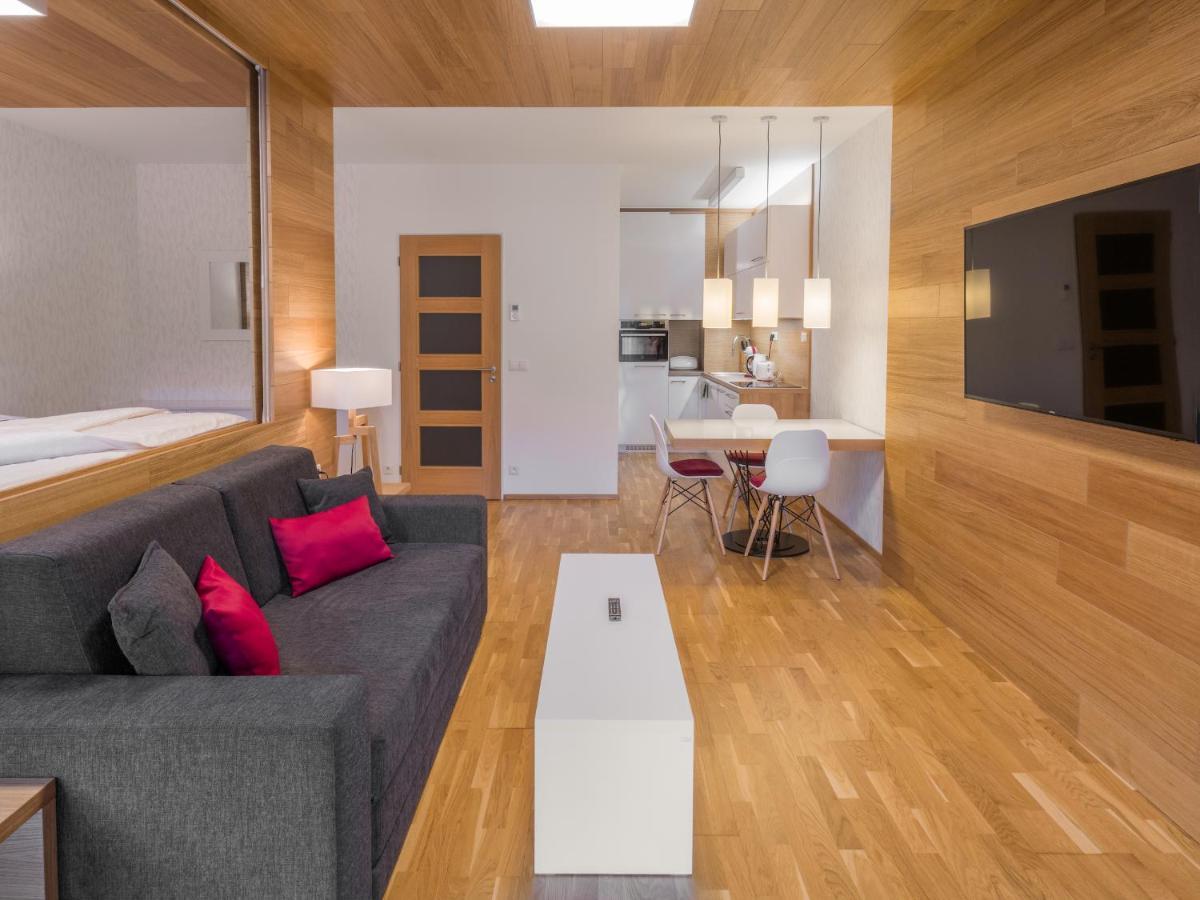 Suites And Apartments Medvedin スピンドレルフ・ムリン エクステリア 写真